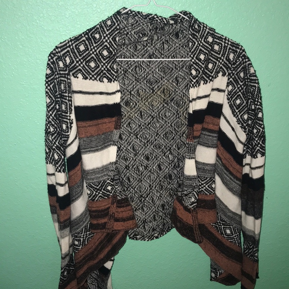 Pull over/ Cardigan